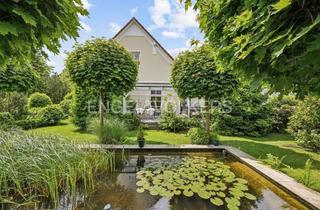 Villa kaufen in 22885 Barsbüttel, Grüne Oase: luxuriös modernisierte Altbau-Villa mit idyllischem Garten