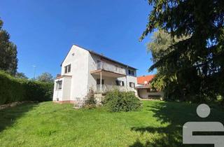 Einfamilienhaus kaufen in 82194 Gröbenzell, Großzügiges Wohnbaugrundstück mit sanierungsbedürftigen Einfamilienhaus