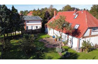 Bauernhaus kaufen in Ringstraße, 18299 Laage, Tolles Renditeobjekt: Historischer Bauernhof mit vielseitigen Wohn- und Vermietungsmöglichkeiten