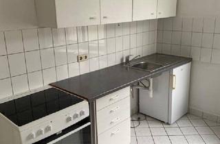 Wohnung mieten in Sankt-Michael-Str. ., 39112 Magdeburg, Wohnen über der Stadt 2-R-Wohnung, in MD-Sudenburg im 3.OG ca.54,m ² zu vermieten !