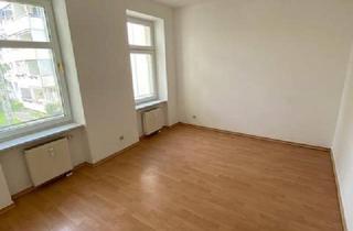 Wohnung mieten in Sankt-Michael-Str. ., 39112 Magdeburg, Wohnen über der Stadt 2-R-Wohnung, in MD-Sudenburg im 3.OG ca.54,m ² zu vermieten !
