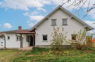 Haus kaufen in Niederlindhart 15, 84066 Mallersdorf-Pfaffenberg, Sanierungsbedürftiges Familienidyll mit Garten und einem Carport in naturnaher Lage
