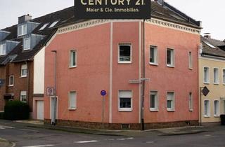 Anlageobjekt in Im Kleinefeldchen 2a, 53879 Euskirchen, Gepflegtes und saniertes Dreifamilienhaus in Euskirchen – City