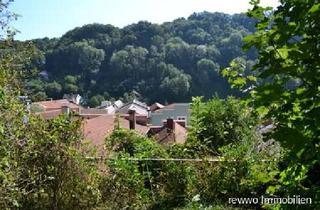 Haus kaufen in 84489 Burghausen, Historisches Wohn- und Geschäftshaus unterhalb der längsten Burg der Welt