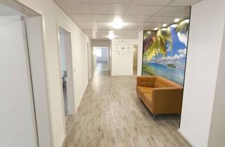 Anlageobjekt in Weinstraße 14, 36251 Bad Hersfeld, 1 Gewerbeeinheit und eine komplette Etage direkt in der Fußgängerzone von Bad Hersfeld * Aufzug *