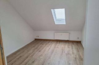 Wohnung mieten in 07589 Münchenbernsdorf, Single - Dachgeschoßwohnung in Münchenbernsdorf zu vermieten !