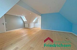 Doppelhaushälfte kaufen in 25920 Risum-Lindholm, Modernisierte Doppelhaushälfte - PV-Anlage inklusive -