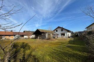 Einfamilienhaus kaufen in 83368 St Georgen, Bestlage Traunreut/St. Georgen: Einfamilienhaus mit gr. Grundstück und zusätzl. Baurecht für EFH