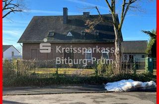 Haus kaufen in 54636 Wißmannsdorf, Freistehendes Zwei- bis Dreifamilienhaus mit Potential