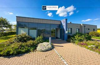 Büro zu mieten in 18273 Güstrow, Vielseitiges Praxishaus mit modernen Behandlungs- und Büroräumen.