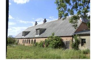 Grundstück zu kaufen in 17248 Rechlin, TOP-Angebot: Denkmalgeschütztes Objekt mit genehmigter Planung für 10 Wohneinheiten