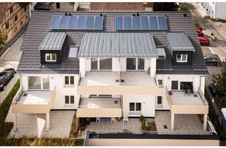 Wohnung kaufen in Pfarrgasse, 75392 Deckenpfronn, Helle 4-Zimmer-Wohnung im 1.OG mit Süd-Balkon – Komfortabel, lichtdurchflutet & mit Gäste-WC