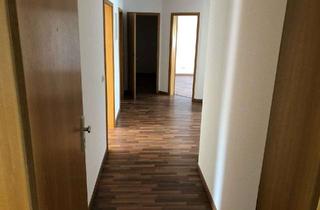 Wohnung mieten in Albert-Lange-Str. 30, 04889 Schildau, *3-RW mit Balkon * hell und freundlich