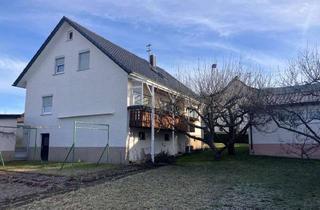 Haus kaufen in 78588 Denkingen, Viel Platz in ruhiger Lage - EFH mit 8 Zimmer, Garten und Garagen