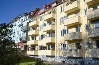 Wohnung kaufen in 24105 Blücherplatz, Blick über Düsternbrook - schöne 3-Zimmer-ETW mit Dachterrasse