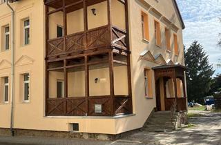Wohnung mieten in Rathausstrasse 31, 04610 Meuselwitz, Die 1. Kaltmiete geschenkt ! Tolle 3-Raumwohnung im 1. OG mit Balkon u. Stellplatz sucht ihre Mieter