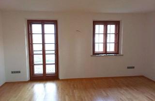 Wohnung mieten in Leiten, 83556 Griesstätt, Charmante 2,5-Zimmer-EG-Wohnung mit Terasse und Einbauküche in Griesstätt