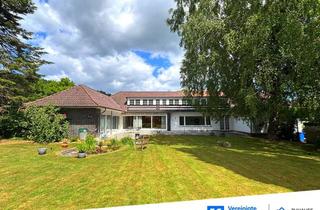 Haus kaufen in 33014 Bad Driburg, Großzügiges EFH mit Einliegerwohnung!