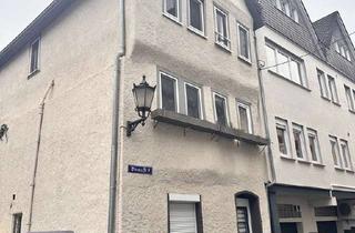 Haus kaufen in 35745 Herborn, Fachwerkhaus in Herborn mit eigenem Charme sucht neue Eigentümer. Der Preis ist verhandelbar!!