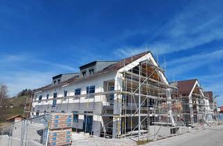 Wohnung kaufen in Röfleuter Weg 14, 87459 Pfronten, NEUBAU! CHARMANTE 2-Zimmer-Wohnung mit Gartenanteil! Kapitalanlage! EFFIZIENZHAUS 55! Whg-Nr. 18