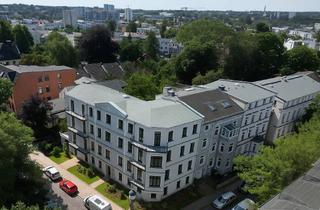 Wohnung kaufen in 18055 Stadtmitte, Exklusive ETW mit Altbaucharme im Bahnhofsviertel