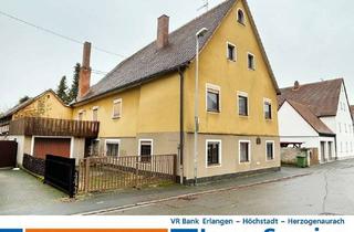 Haus kaufen in 91056 Frauenaurach, Denkmalgeschütztes Anwesen im Herzen von Erlangen-Frauenaurach