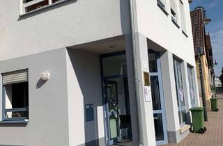 Büro zu mieten in 76863 Herxheim, Schöne Büro-/Praxisräume mit Teeküche, 2 x Toilette + Carport in zentraler Lage von Herxheim!