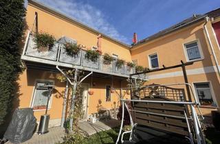Haus kaufen in Obere Frankfurter Straße 13, 08451 Crimmitschau, Hier wird eine Wunderschöne 4- Zimmerwohnung frei