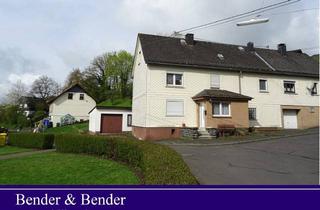 Einfamilienhaus kaufen in Freilingerstraße, 56459 Langenhahn, Renovierungsbedürftige Doppelhaushälfte mit großem Grundstück in der Nähe von Westerburg!