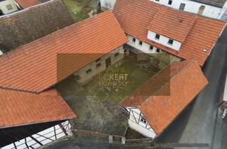 Bauernhaus kaufen in Am Kirchberg 20, 97653 Wegfurt, Ideal für Handwerker! Bauernhaus mit grosser Scheune in Wegfurt zu verkaufen.