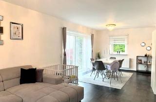 Einfamilienhaus kaufen in Robert-Koch-Straße 107, 66839 Schmelz, Freistehendes Einfamilienhaus komplett renoviert in Schmelz mit Garten und Stellplätzen