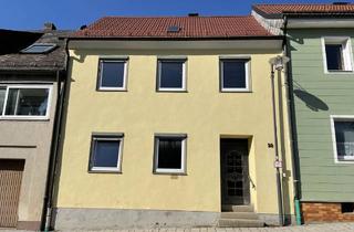 Haus kaufen in Bahnhofstr. 20, 95671 Bärnau, Hier lässt sich viel draus machen - Haus mit begonnener Renovierung