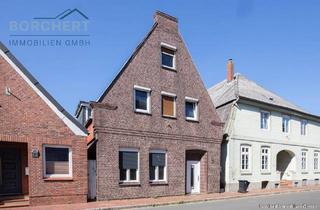 Haus kaufen in Breite Straße 29, 25361 Krempe, 360° Rundgang - Historisches Zweifamilienhaus mit Platz & Feuchtigkeitsschäden zu verkaufen
