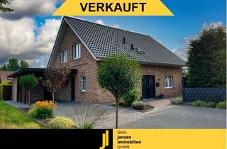 Einfamilienhaus kaufen in Lehrer-Wübbel-Straße 20A, 26892 Heede, Aus 2021! Junges 3-Giebel-Landhaus in Heede!