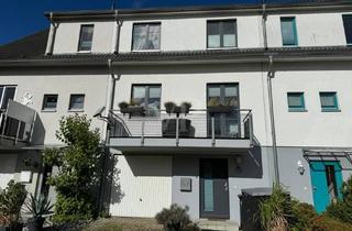 Haus kaufen in Rabenstr. 57, 18609 Ostseebad Binz, Reihenmittelhaus im Ostseebad Binz: Komfortables Haus inklusive komplettem Möbelpaket