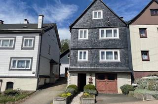 Einfamilienhaus kaufen in Hauptstr. 68, 98744 Oberweißbach, Sanierungsbedürftiges Einfamilienhaus in Meuselbach