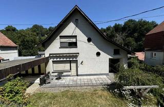 Haus kaufen in Schäfereiweg 10, 09328 Lunzenau, Traum vom Eigentum! EFH mit Garten, überdachter Terrasse und Kellergeschoss in gutem Zustand