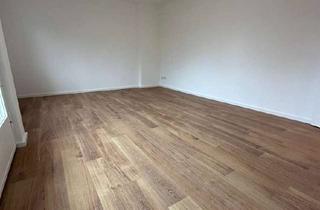 Wohnung kaufen in Imbrosweg 22, 12109 Mariendorf, Mariendorf-ruhige Seitenstraße, vermietetes Appartement 35 m² mit ca. 6 % ABSCHREIBUNG - Musterbilde