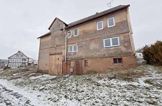 Einfamilienhaus kaufen in 36358 Herbstein, Mitten in Herbstein - Einfamilienhaus mit Scheune und Stall - familienfreundlich
