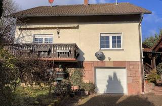 Einfamilienhaus kaufen in Talstr., 74867 Neunkirchen, Freistehendes EInfamilienhaus mit sonningem Garten und 3 Garagen