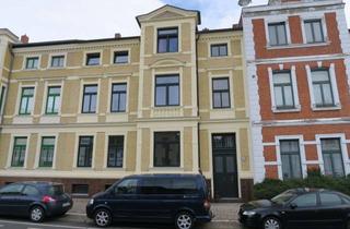 Wohnung mieten in 19059 Weststadt, Erstklassige 3 Zimmer-Altbauwohnung mit gehobener Ausstattung in der Weststadt zu mieten!