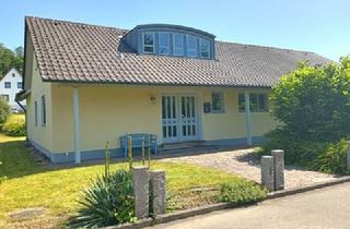 Einfamilienhaus kaufen in 86450 Altenmünster, Repräsentatives Einfamilienhaus mit Sauna im Naturpark Westliche Wälder!