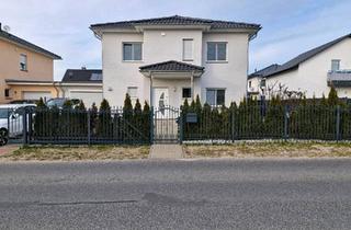 Villa kaufen in 16356 Ahrensfelde, Ahrensfelde - Stadtvilla am Rande von Berlin in Neu Lindenberg Haus