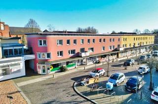 Mehrfamilienhaus kaufen in 25813 Husum, Kapitalanlage/Rendite - Mehrfamilienhaus in bester Innenstadtlage - 6 Wohnungen & 3 Gewerbeeinheiten