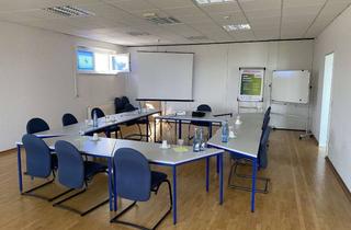 Büro zu mieten in 38820 Halberstadt, Bürofläche mit Blick auf das neue Daimler Truck Global Parts Center