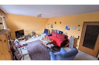 Wohnung kaufen in 33790 Halle, Charmante Dachgeschosswohnung im Herzen von Halle