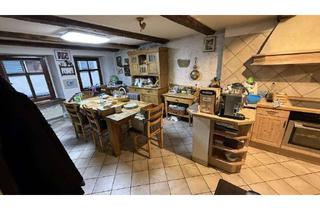 Wohnung kaufen in 78050 Villingen-Schwenningen, Attraktive 5-Zimmer-Maisonette-Wohnung in VS-Villingen - Altstadt