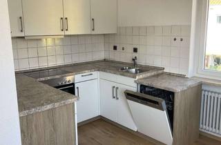 Wohnung mieten in Riemenschneiderweg 21, 97447 Gerolzhofen, Schöne 4-Zimmer-Wohnung mit Balkon und EBK in Gerolzhofen