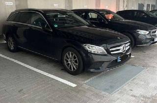 Immobilie mieten in Kriegsstraße 23, 76135 Südweststadt, Stellplätze in zentraler Lage zu vermieten