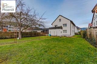 Mehrfamilienhaus kaufen in 77756 Hausach, Mehrfamilienhaus im Zentrum von Hausach mit großem Grundstück! 2 Wohnungen plus Ausbaureserve im DG.